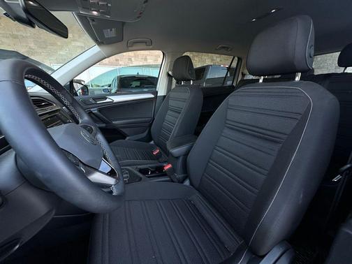 2024 Volkswagen Tiguan 2.0T S