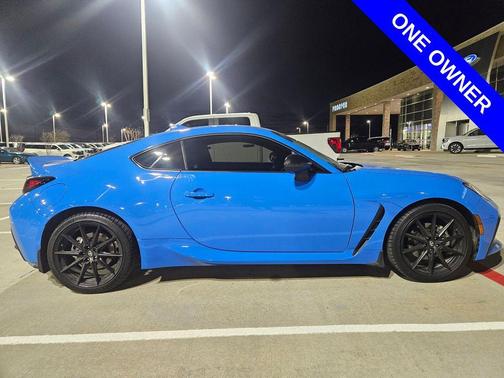 2024 Toyota GR86 Premium