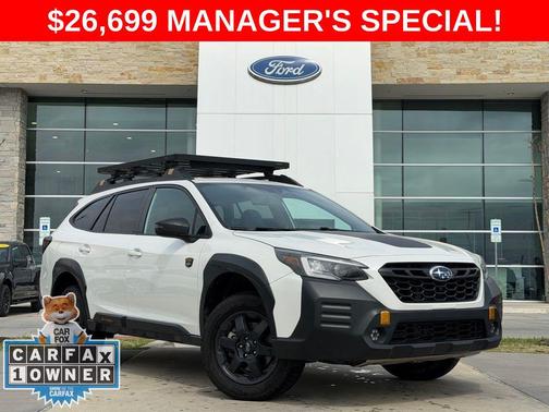 Crystal White Pearl 2023 Subaru Outback Wilderness