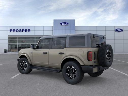 Desert Sand 2026 Ford Bronco Outer Banks