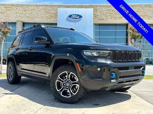 2022 Jeep Grand Cherokee 4xe Trailhawk