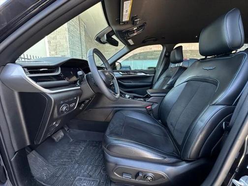 2022 Jeep Grand Cherokee 4xe Trailhawk