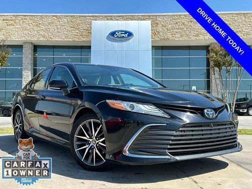 2023 Toyota Camry XLE