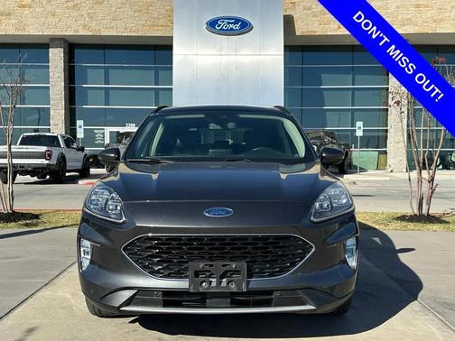 2020 Ford Escape Titanium