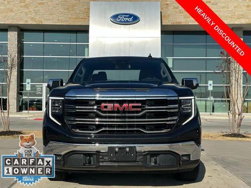 2022 GMC Sierra 1500 SLT