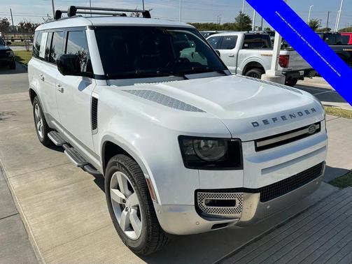 2023 Land Rover Defender 130 SE