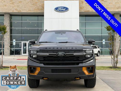 Gray Metallic 2025 Ford Expedition Tremor