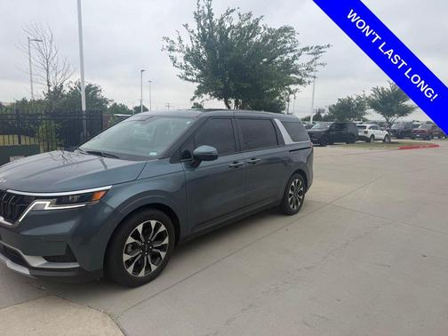 Astra Blue 2024 Kia Carnival EX