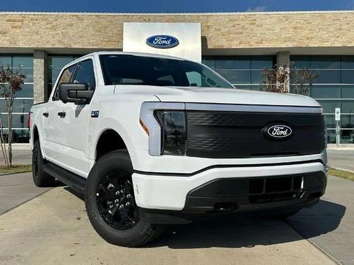 2025 Ford F-150 Lightning XLT