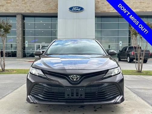 2019 Toyota Camry LE