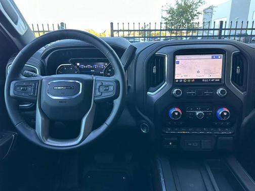 2023 GMC Sierra 2500 Denali
