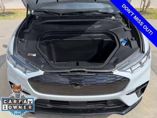 Space White Metallic 2023 Ford Mustang Mach-E GT