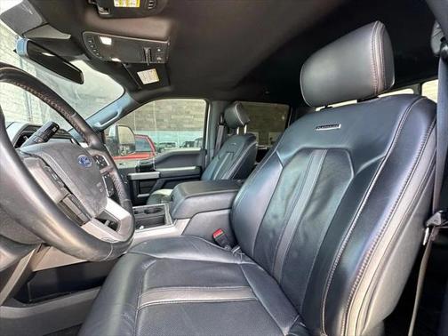 2022 Ford F-350 Platinum