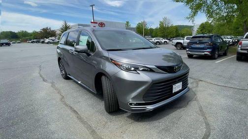 Heavy Metal 2026 Toyota Sienna Platinum