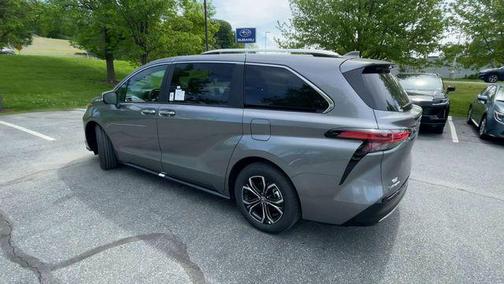 Heavy Metal 2026 Toyota Sienna Platinum