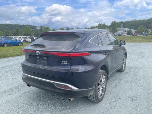 2022 Toyota Venza XLE