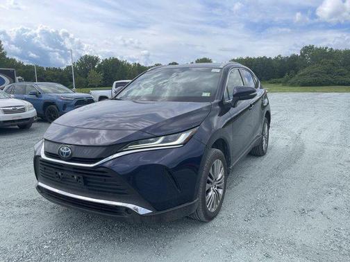 2022 Toyota Venza XLE