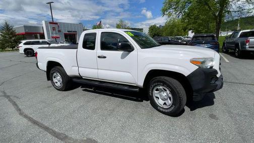 Super White 2018 Toyota Tacoma SR