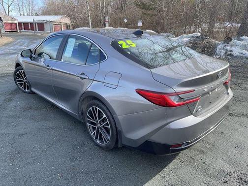 2025 Toyota Camry XLE