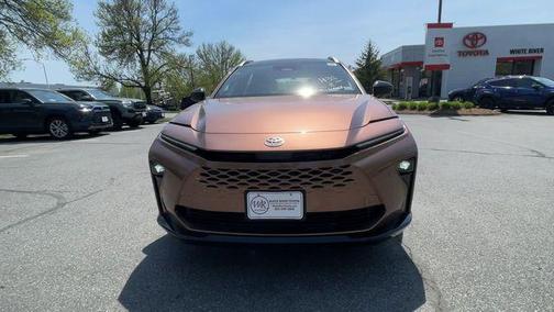 Bronze 2026 Toyota Crown Signia Limited
