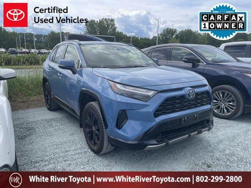 2022 Toyota RAV4 Hybrid SE