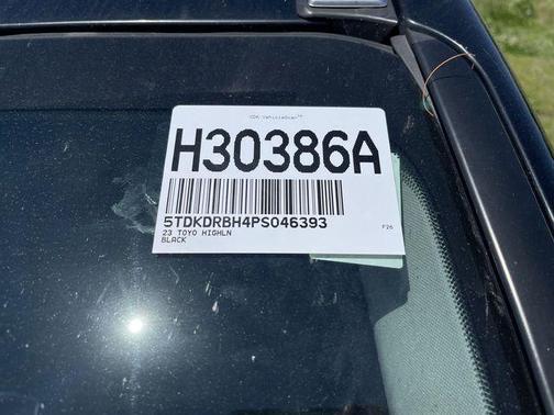 Midnight Black Metallic 2023 Toyota Highlander Platinum