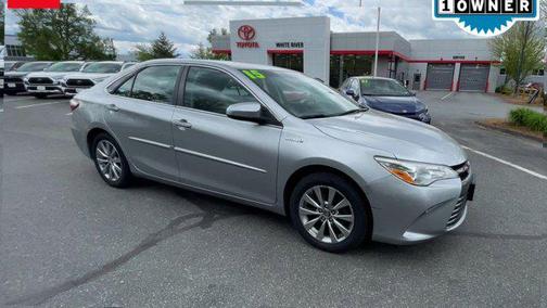2015 Toyota Camry Hybrid XLE