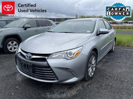 2015 Toyota Camry Hybrid XLE