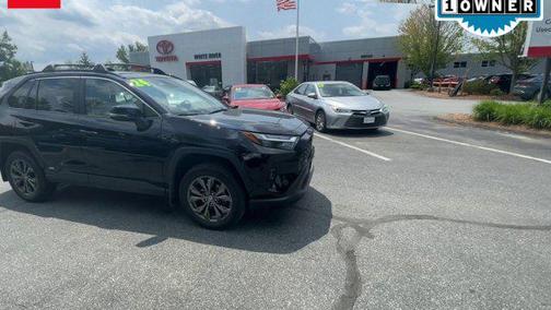 2024 Toyota RAV4 Hybrid XLE Premium
