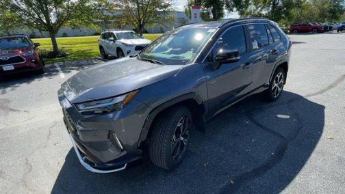 2025 Toyota RAV4 Hybrid SE