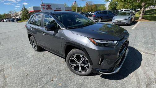 2025 Toyota RAV4 Hybrid SE