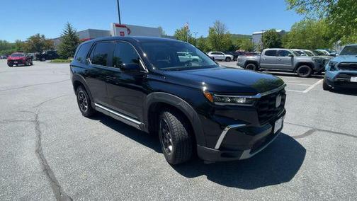 Crystal Black Pearl 2025 Honda Pilot EX-L