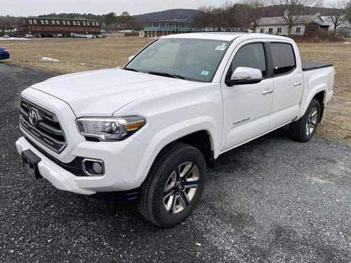 2017 Toyota Tacoma Limited