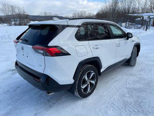 2023 Toyota RAV4 Prime SE