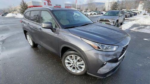 2023 Toyota Highlander Limited