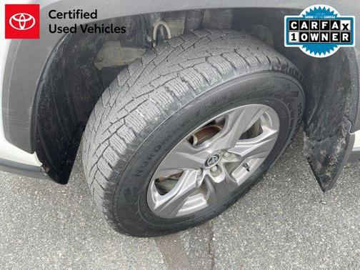 2022 Toyota RAV4 Hybrid LE