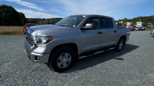 Silver Sky Metallic 2018 Toyota Tundra SR5