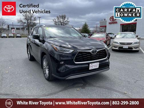 2022 Toyota Highlander Platinum
