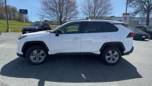 Ice Cap 2025 Toyota RAV4 Hybrid LE