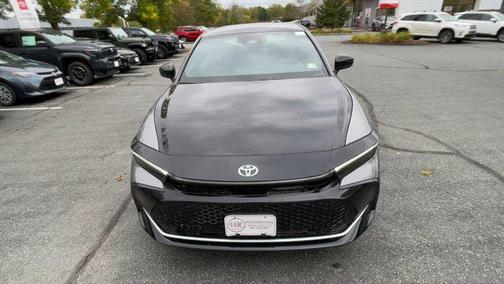 2025 Toyota Crown Platinum