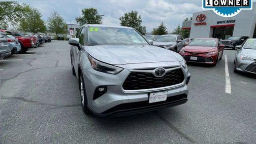 2023 Toyota Highlander LE