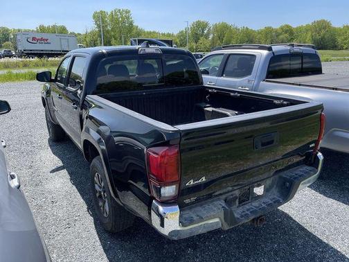 Black 2023 Toyota Tacoma SR5