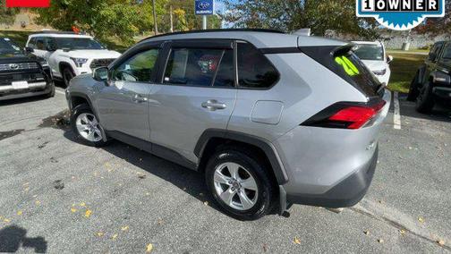 2020 Toyota RAV4 Hybrid XLE