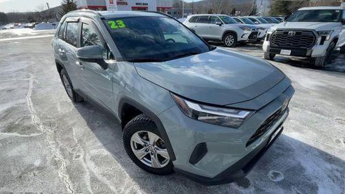 2023 Toyota RAV4 XLE