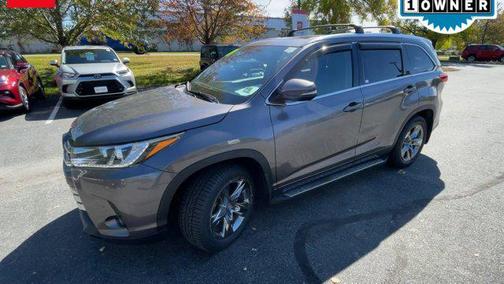 2019 Toyota Highlander Limited Platinum