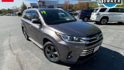 2019 Toyota Highlander Limited Platinum