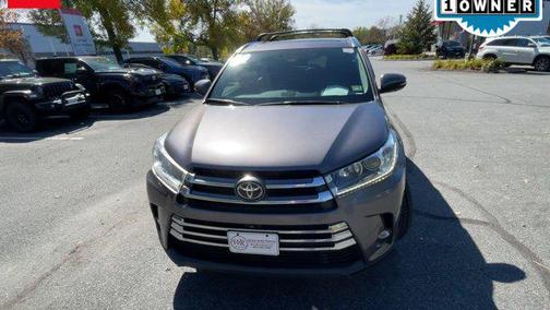 2019 Toyota Highlander Limited Platinum