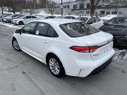 2026 Toyota Corolla Hybrid LE