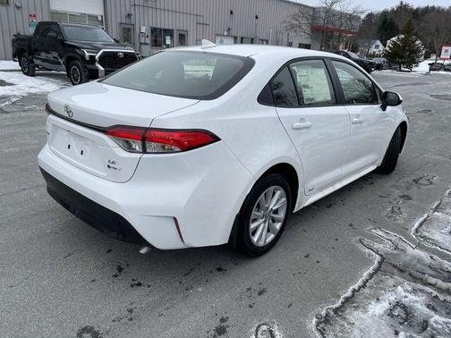 2026 Toyota Corolla Hybrid LE