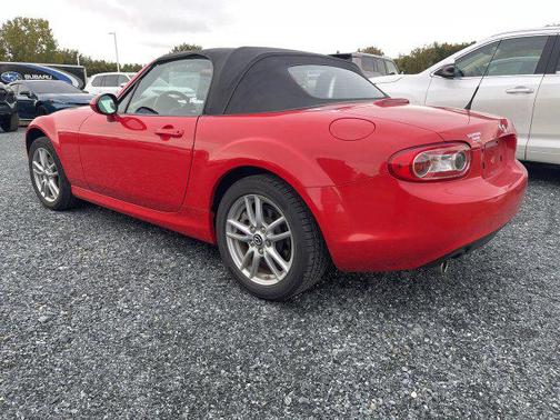 True Red 2014 Mazda MX-5 Miata Sport